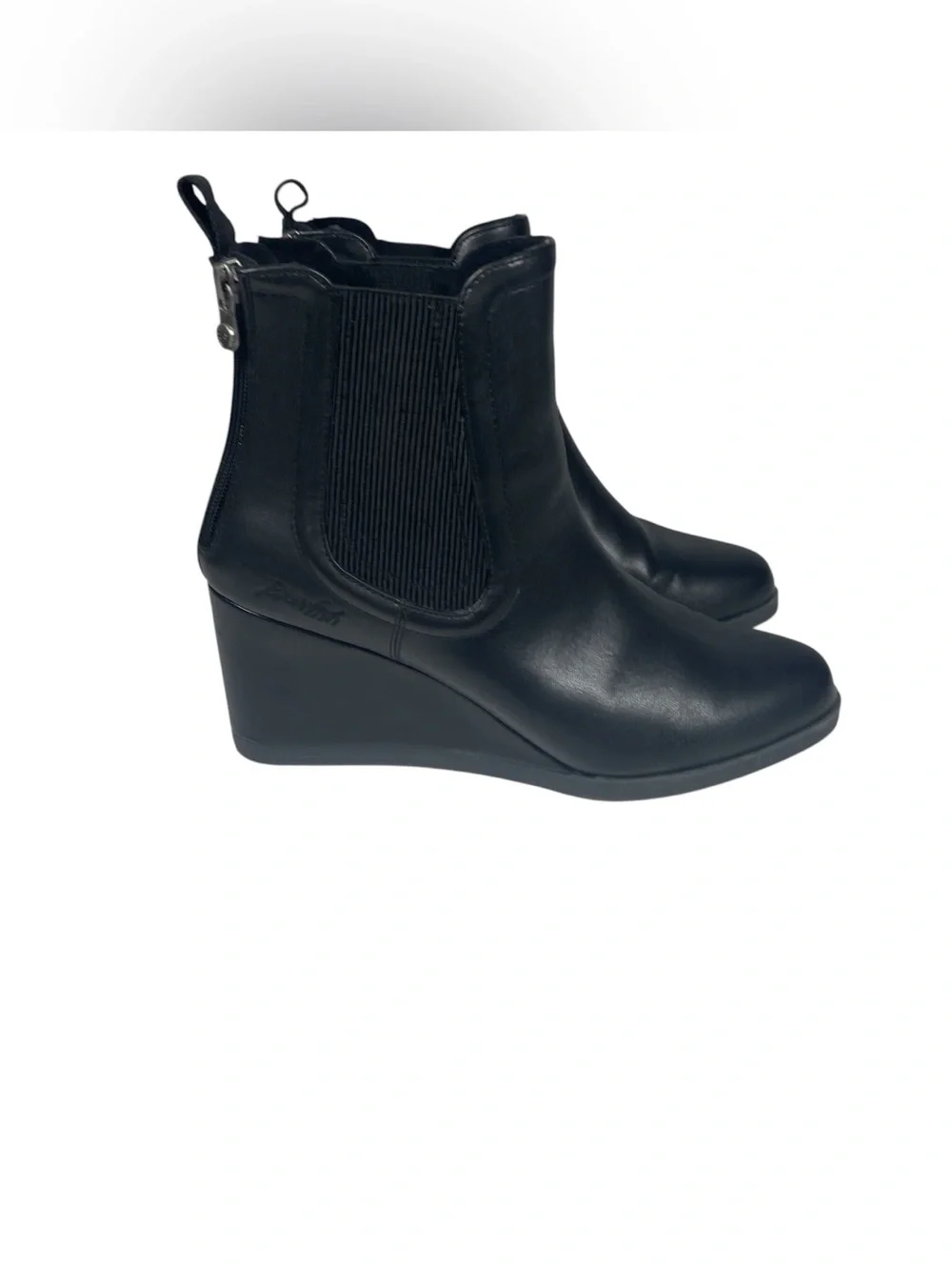 Blowfish Malibu Praline Chelsea Wedge Ankle Boot Size 9 Black Vegan Leather